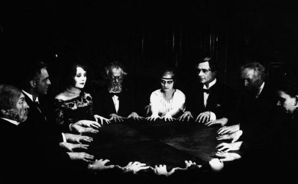 Formowanie grup spirytystycznych i stowarzyszeń – Allan Kardec